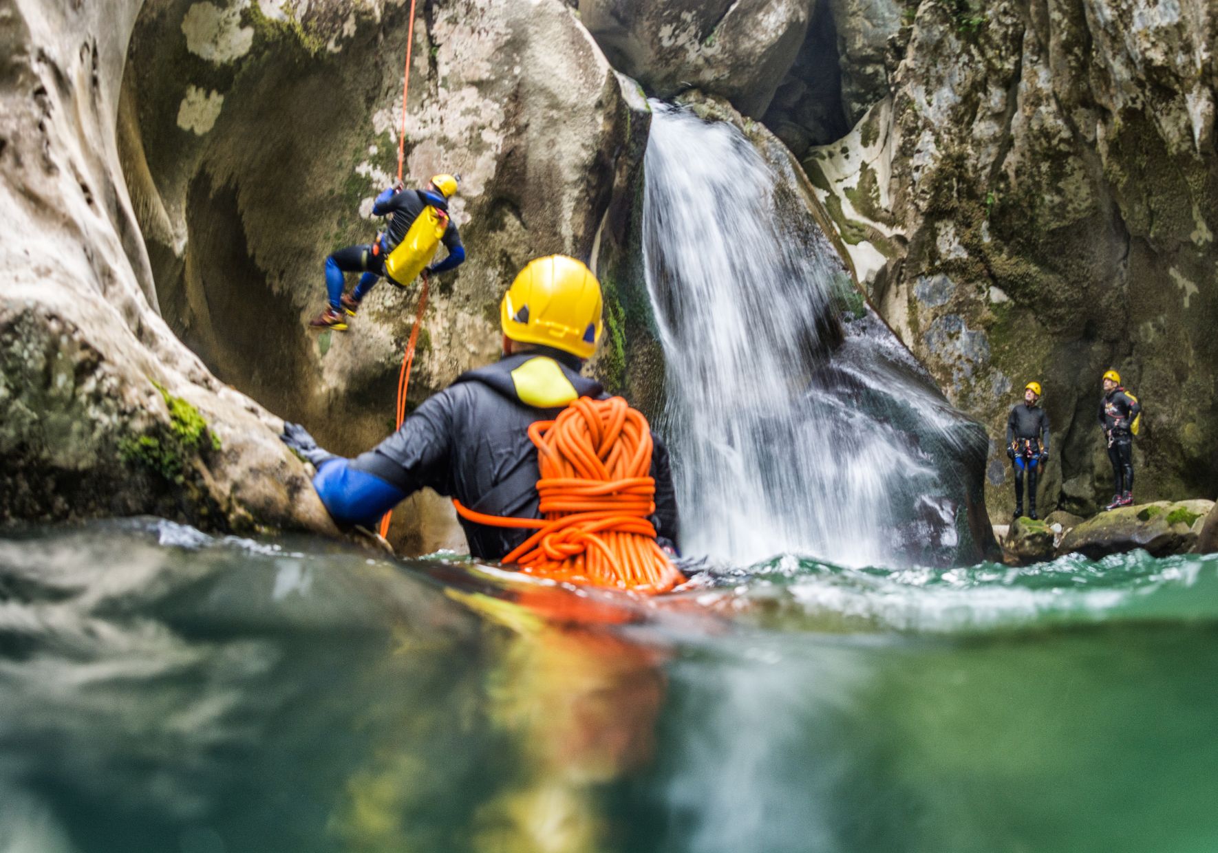 Canyoning rappel 1