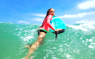 Surf débutant : comment apprendre facilement ?
