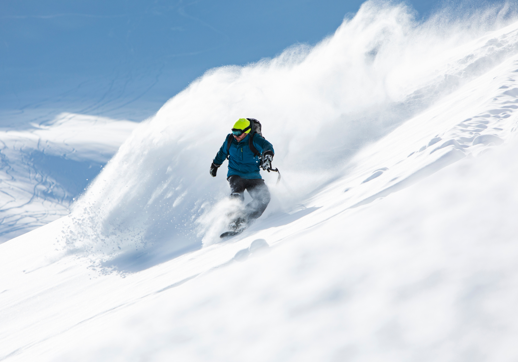 Ski vs snowboard